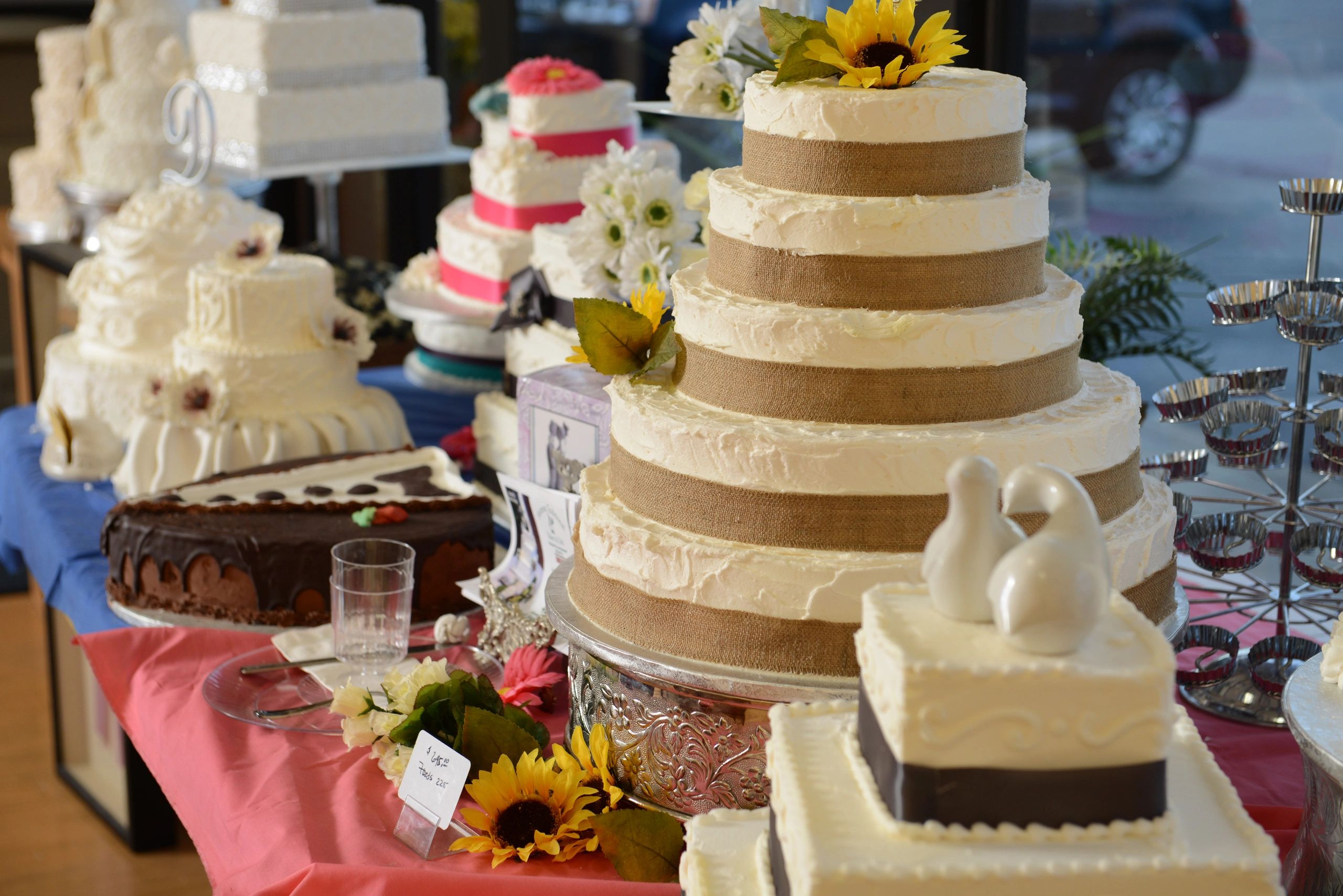 Heitzman Traditional Bakery & Deli in Middletown, Louisville – food