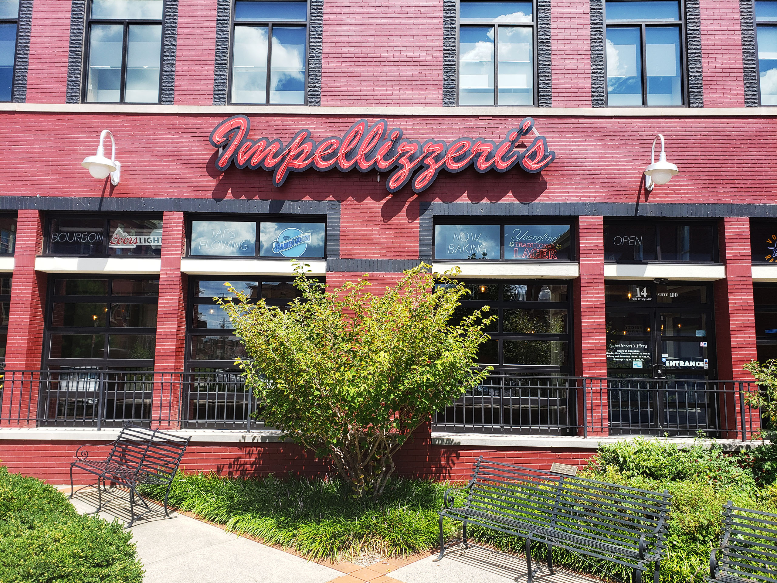 Impellizzeri's Pizza Middletown in Middletown, Louisville – exterior