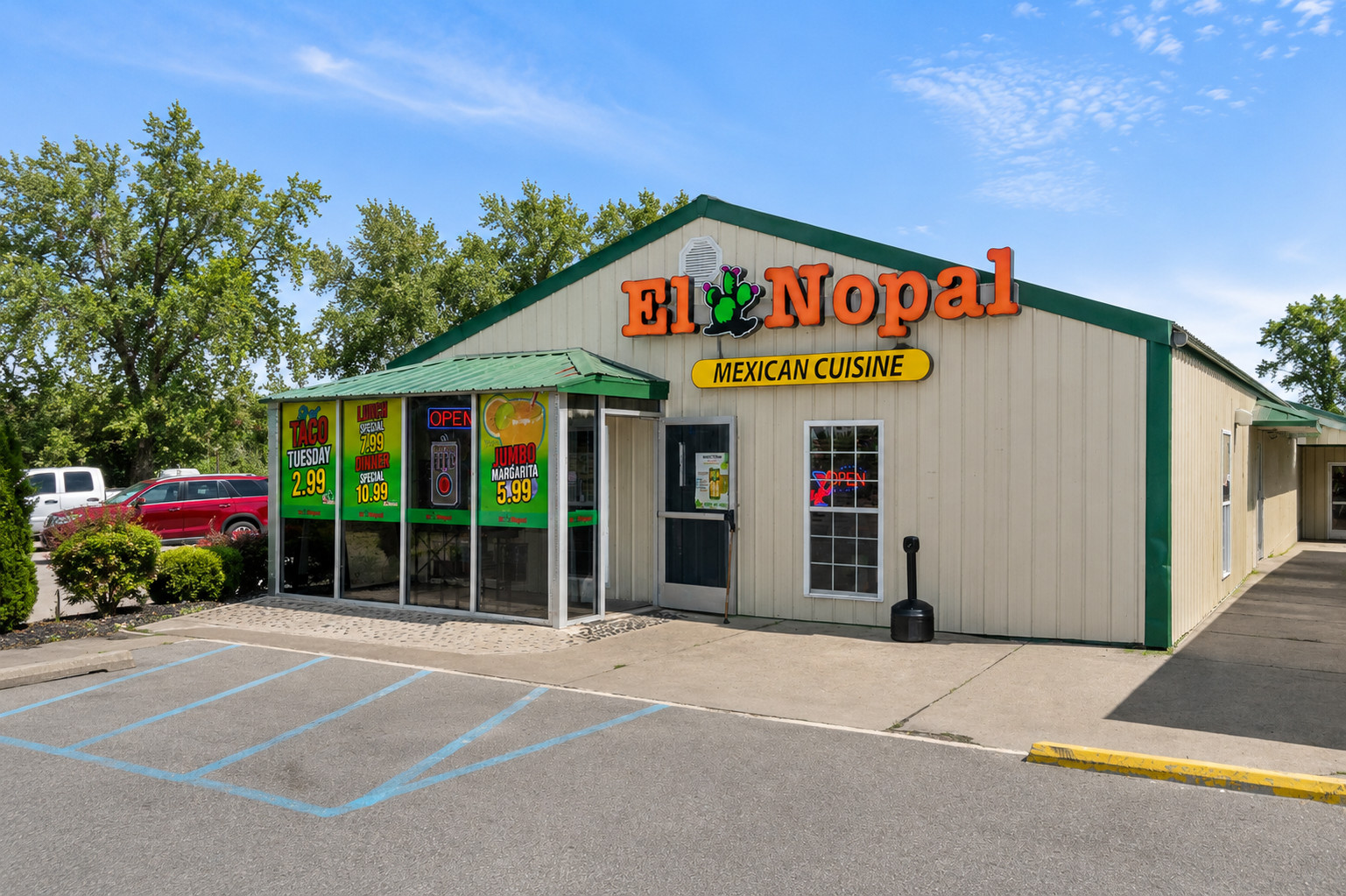 El Nopal Taylorsville Road in Jeffersontown, Louisville – exterior
