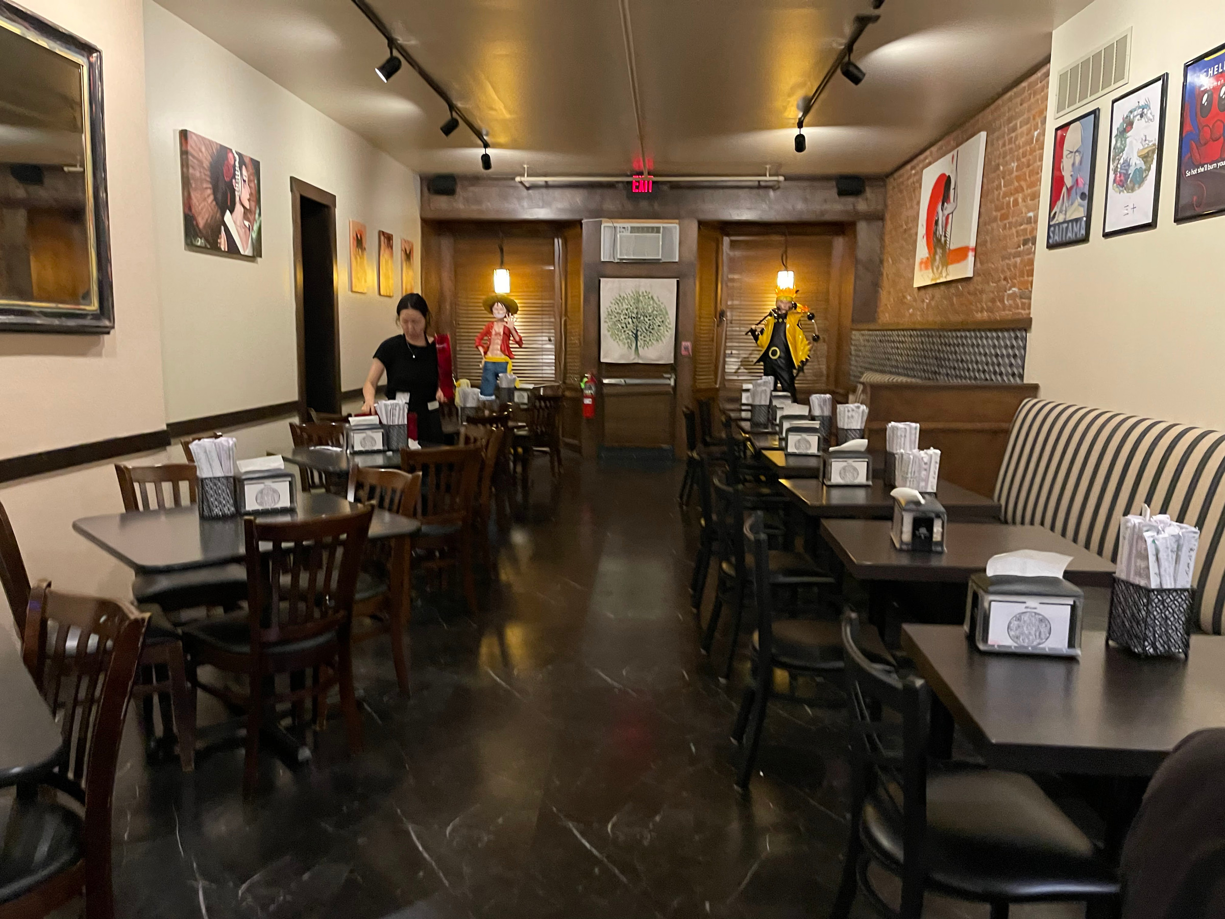 Ramen House in The Highlands, Louisville – interior