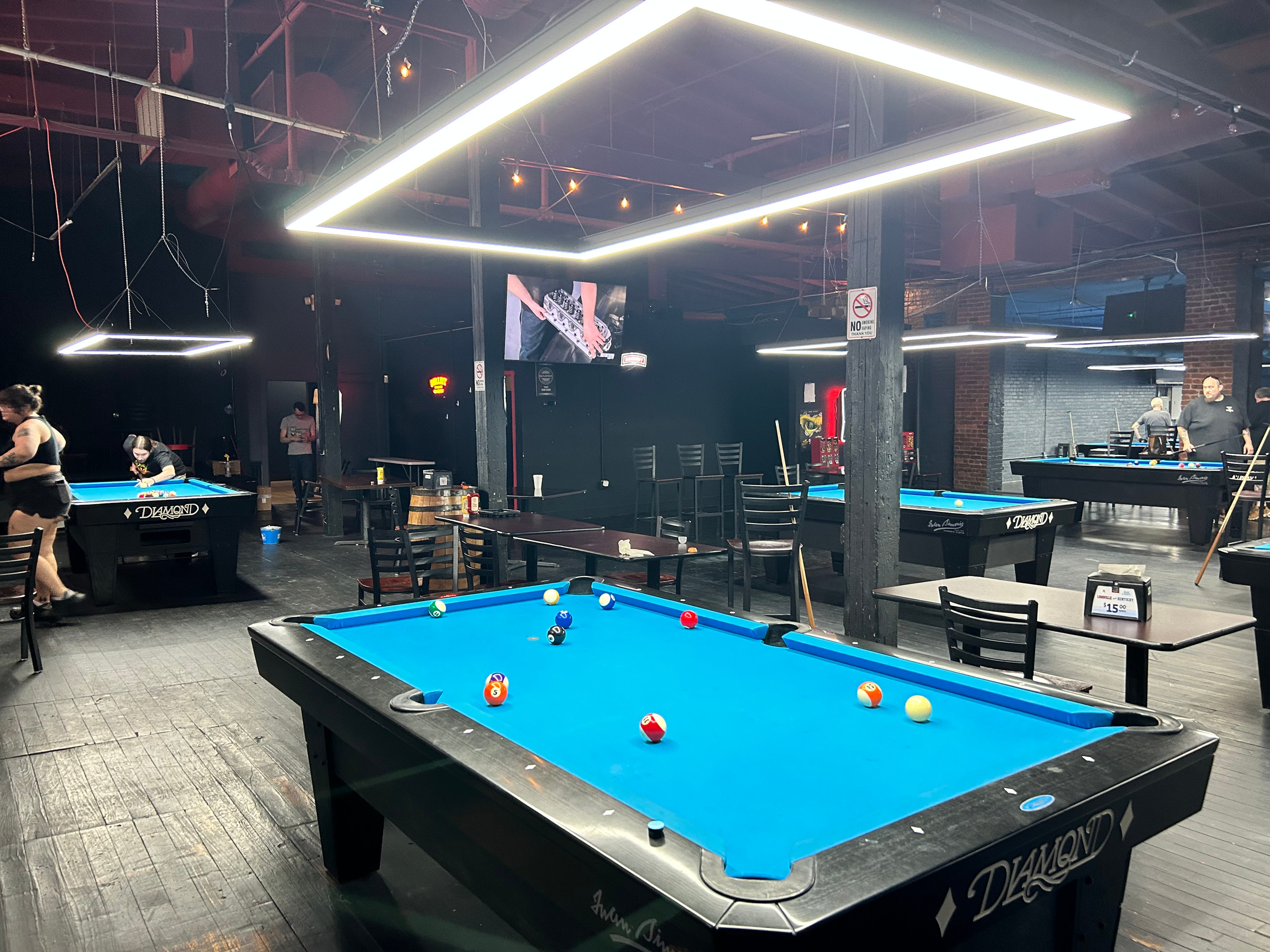 Railyard Billiards & Sports Pub in The Highlands, Louisville – interior