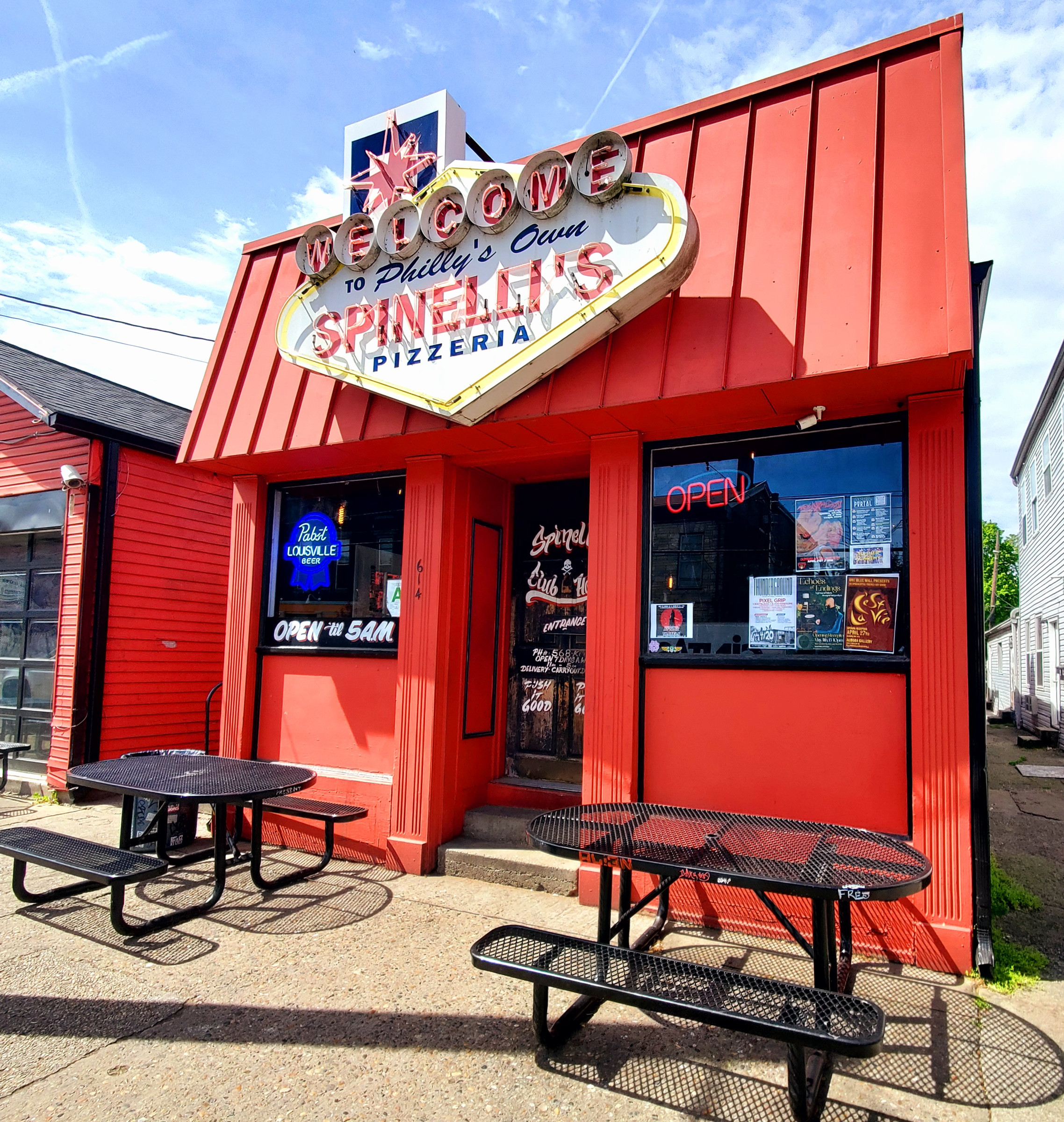 Spinelli's Pizzeria Baxter in The Highlands, Louisville – exterior