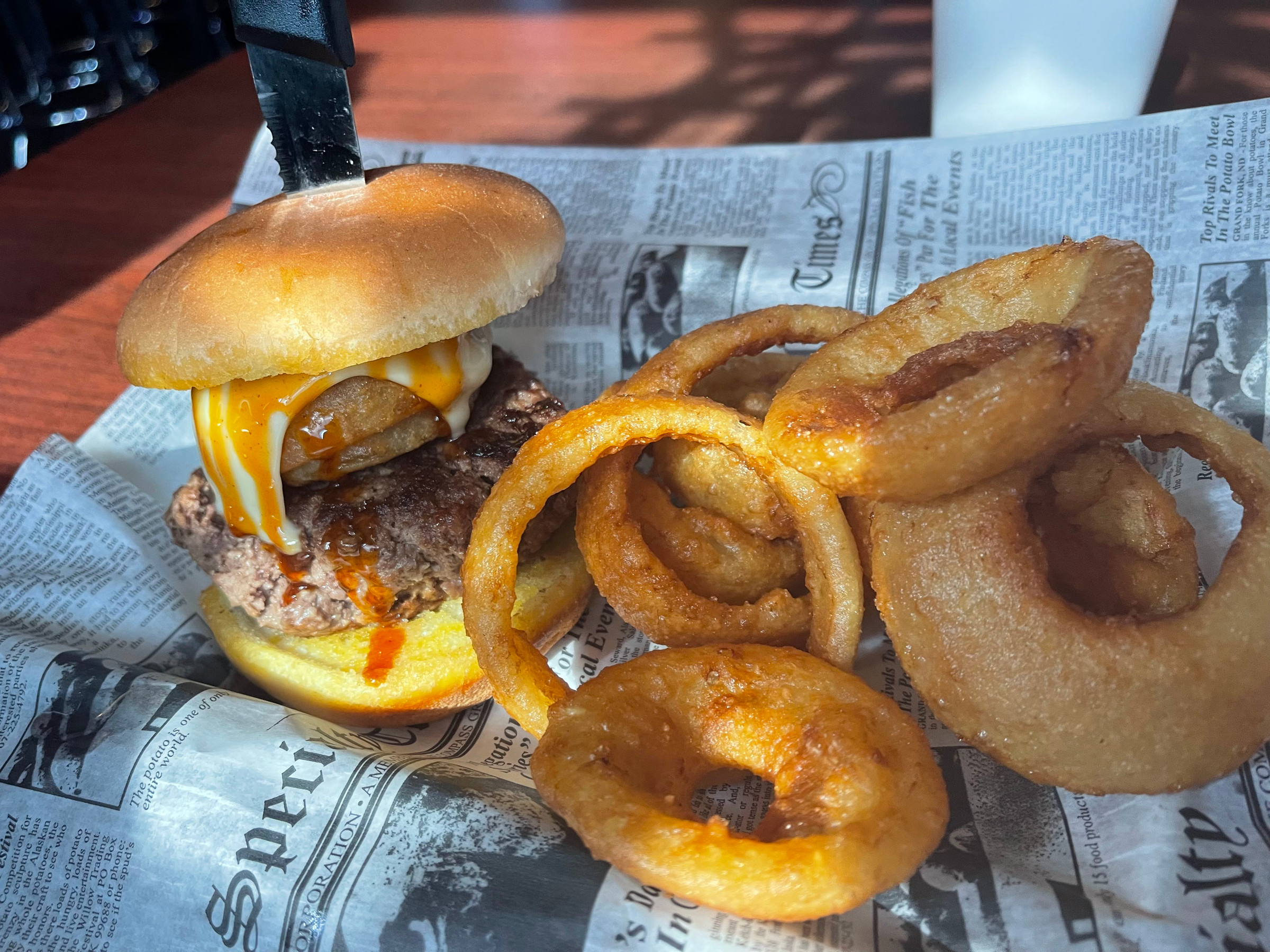 Bambi Bar in The Highlands, Louisville – food