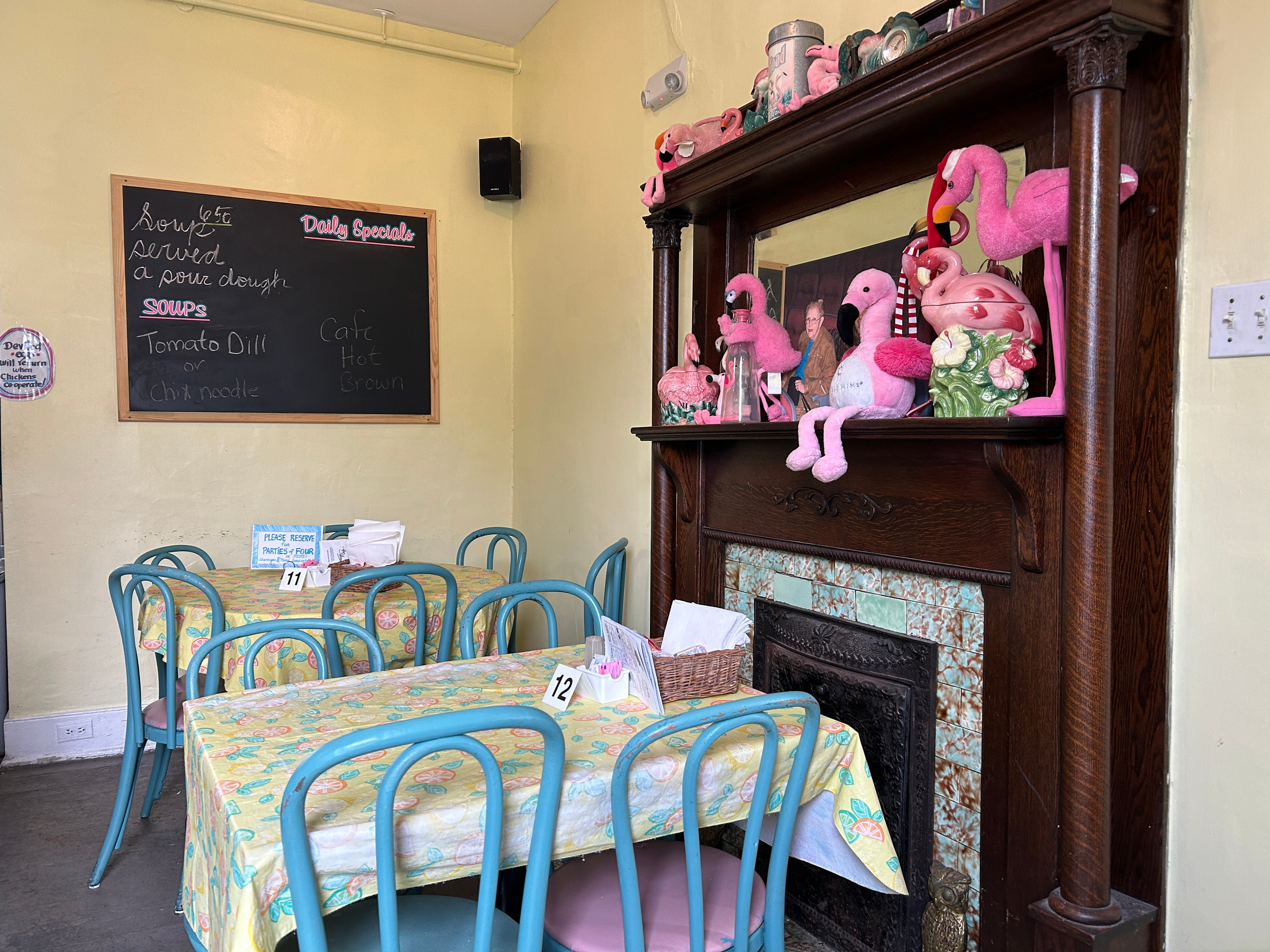 Cottage Café in Middletown, Louisville – interior