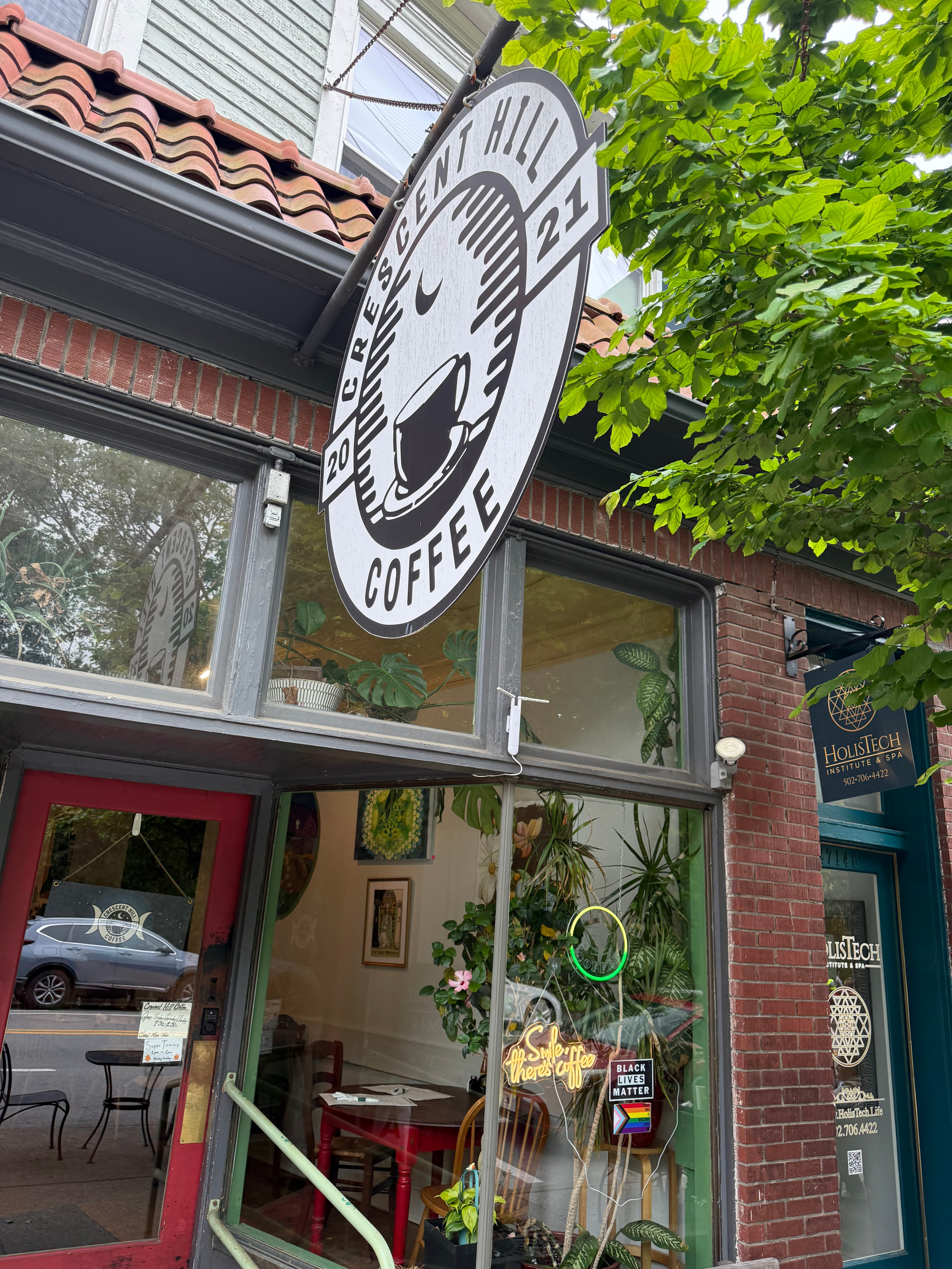 Crescent Hill Coffee in Crescent Hill - Clifton, Louisville – exterior