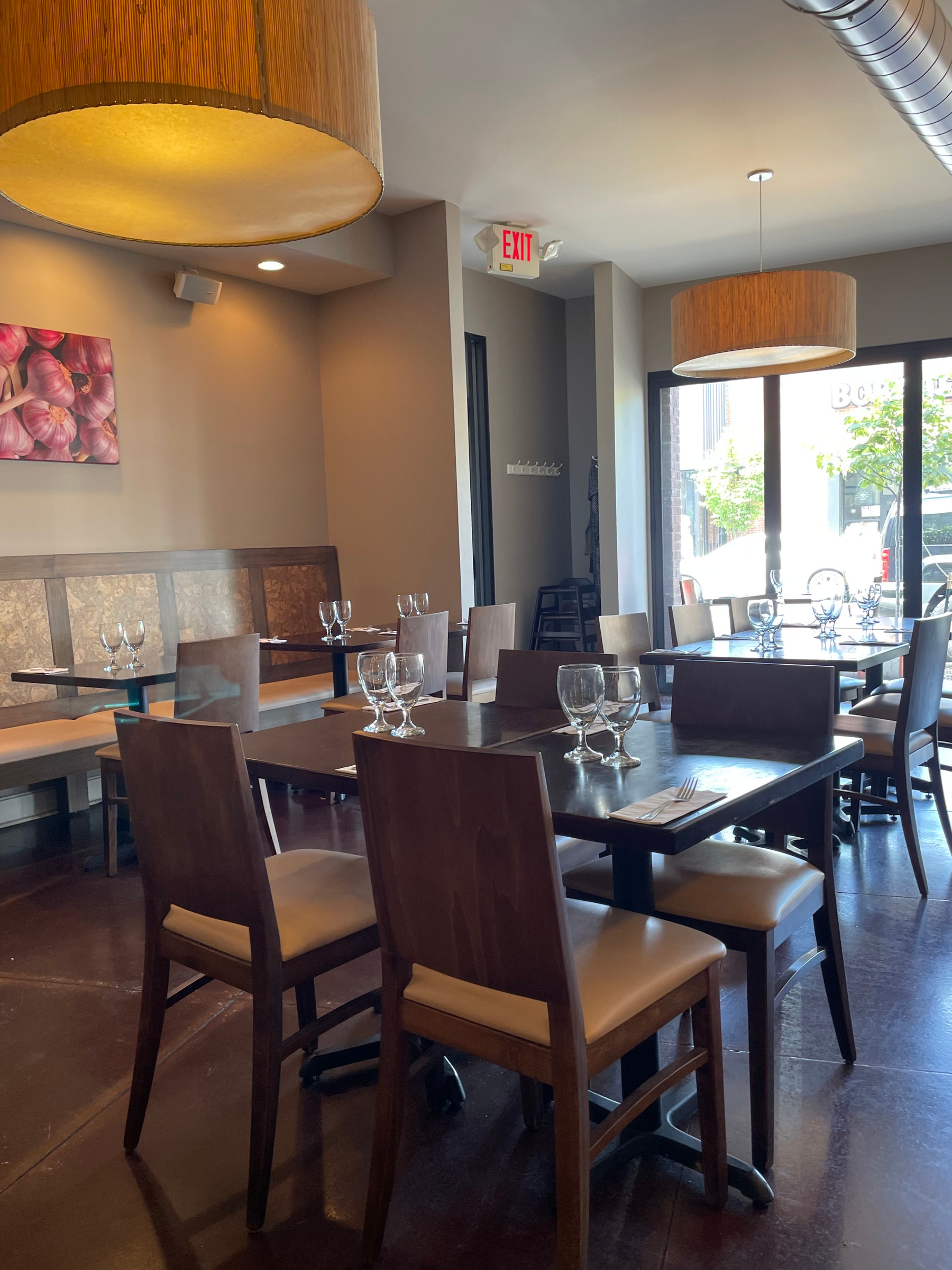 Heart & Soy / Roots in The Highlands, Louisville – interior