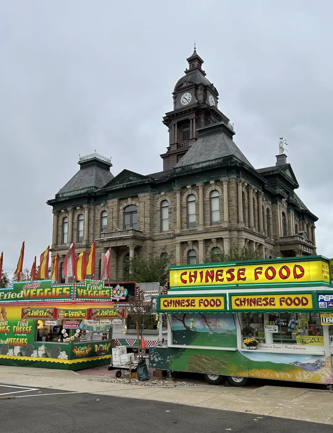 millersburg courthouse with food truck vendors in front