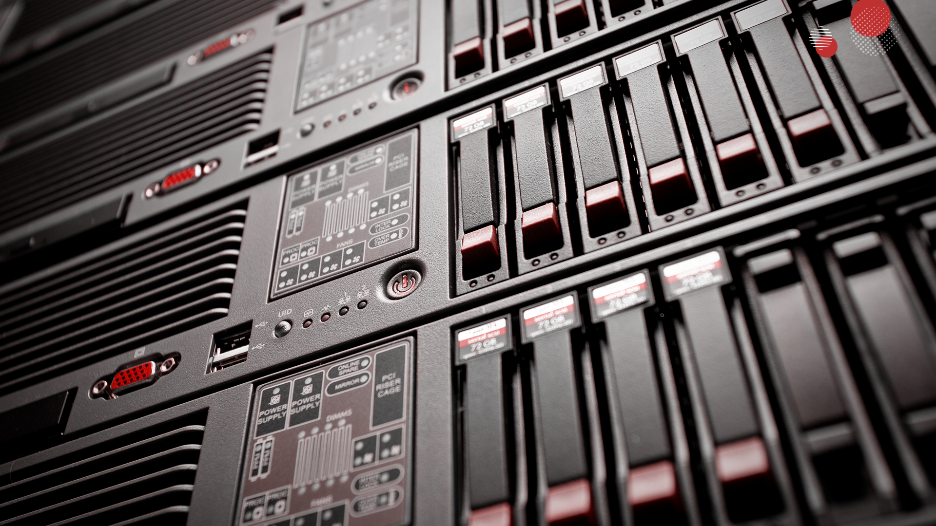 Painel frontal de um servidor NAS (Network Attached Storage), com múltiplos discos rígidos, utilizado em soluções de armazenamento de dados para empresas.