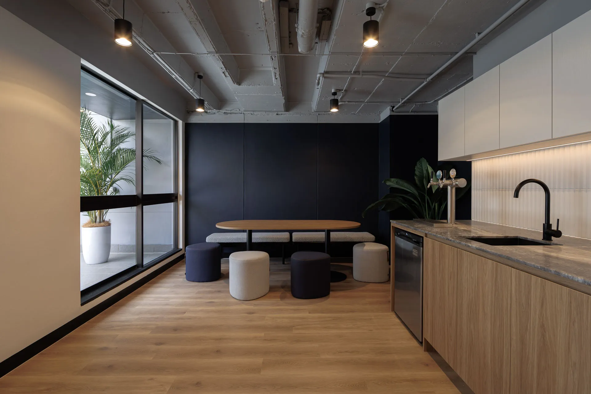 Geoscience Pemulwuy — completed COMFLOOR commercial project