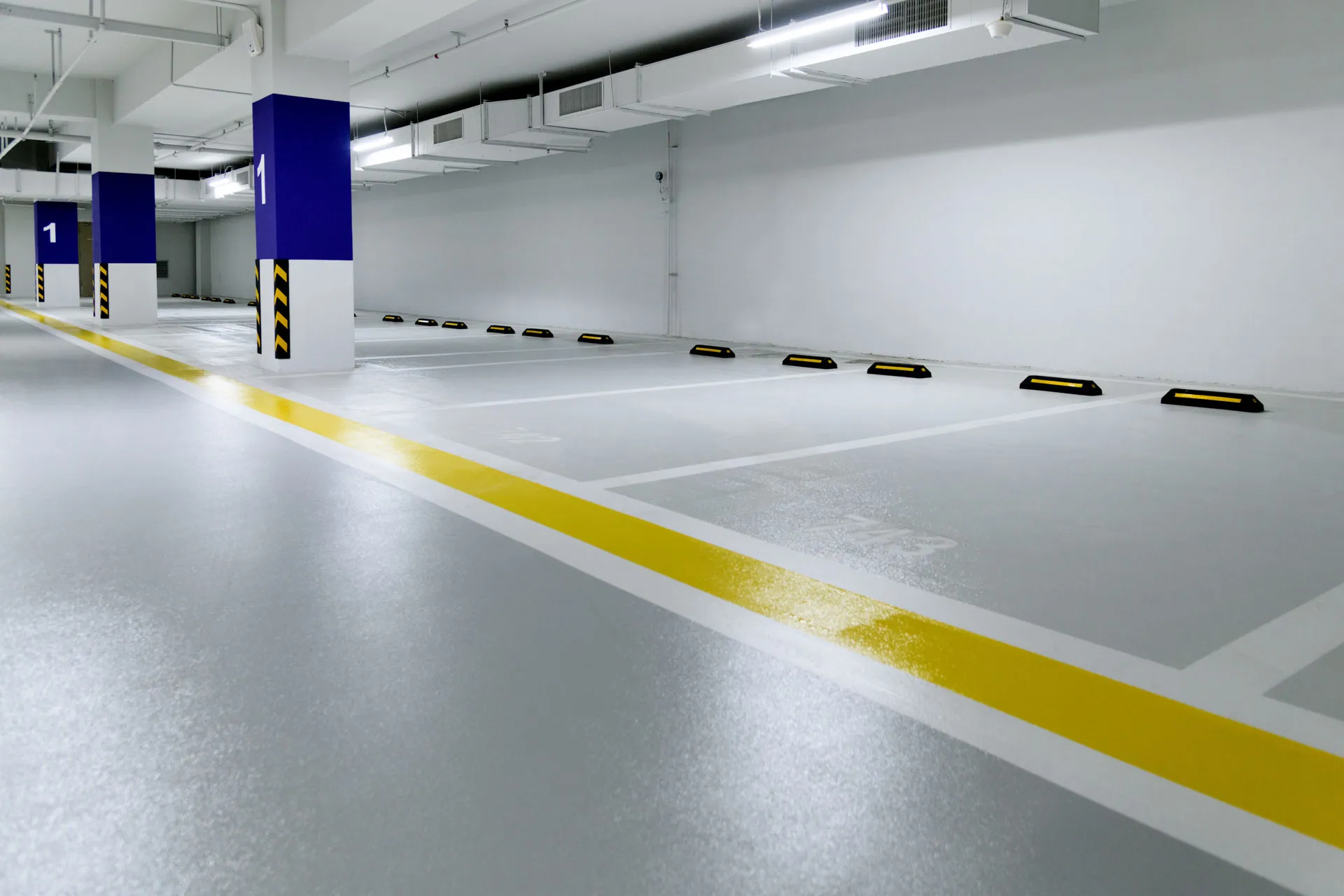 345 Queen Street — completed COMFLOOR commercial project