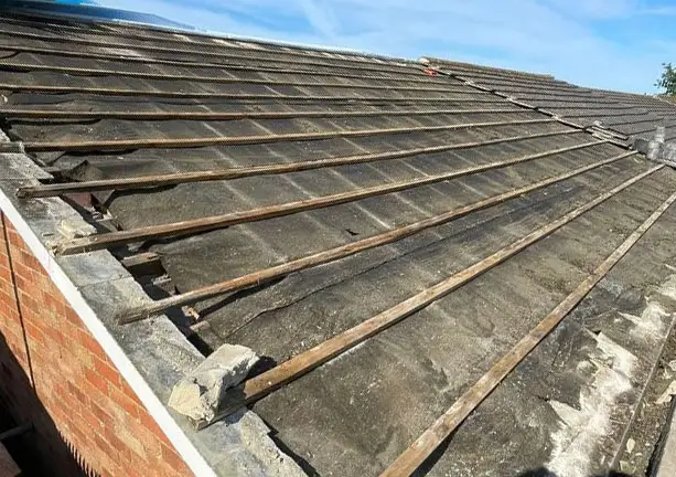 Full house scaffolding setup for major roofing project