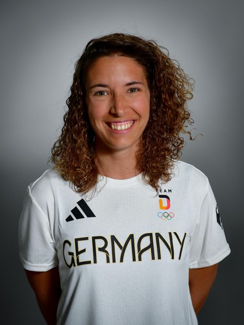 Nicky Hollaus – Sportphysiotherapeutin und High-Performance-Expertin