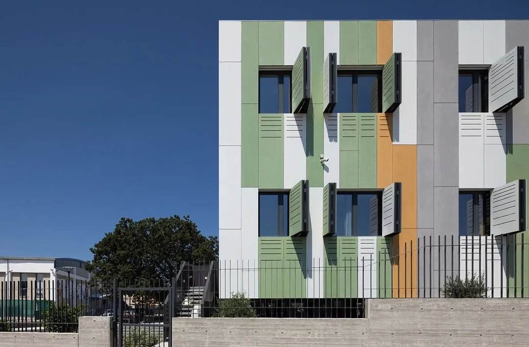 Industrie Arc Fibreclad Facade