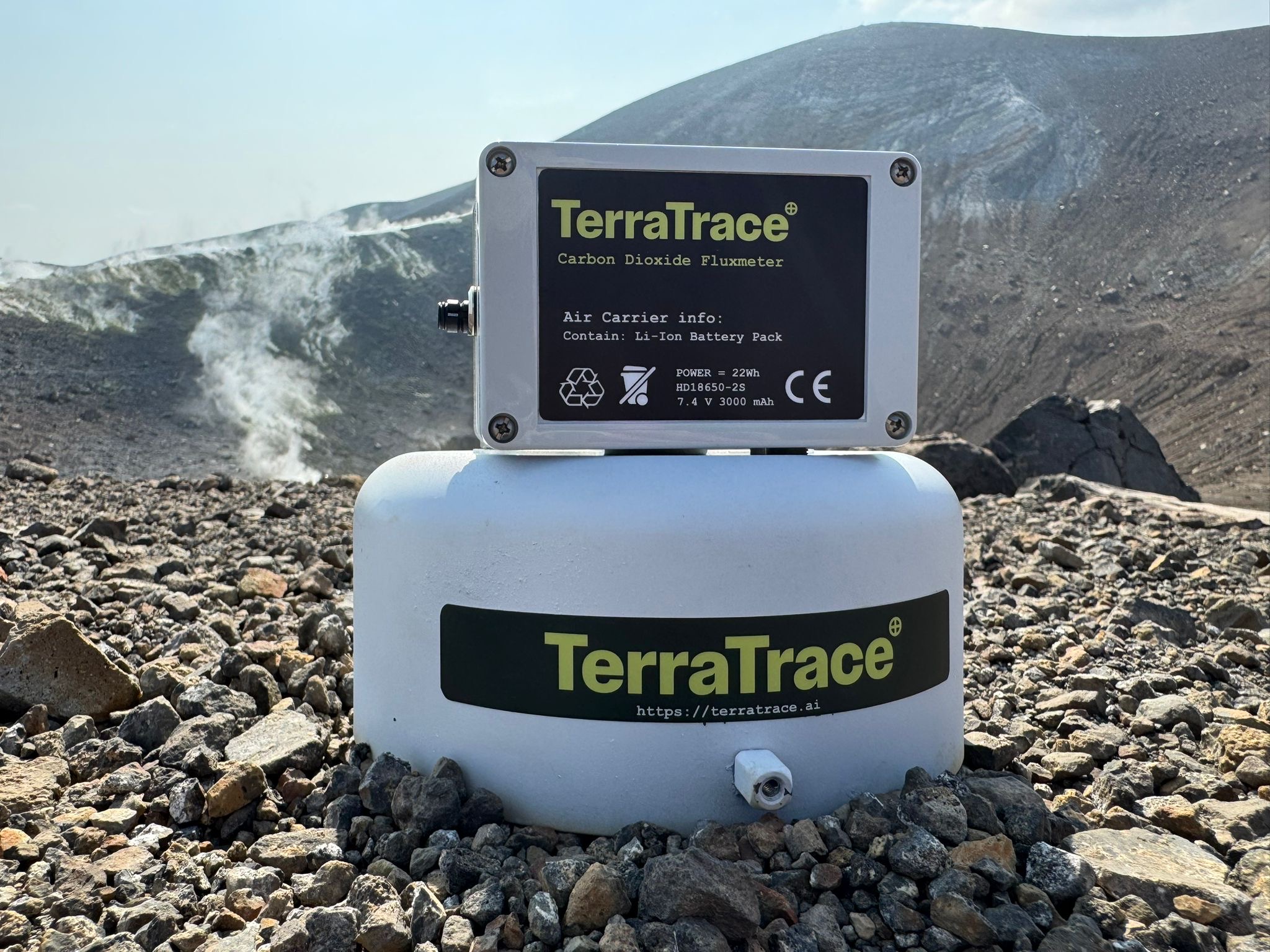 A TerraTrace fluxmeter measuring on gravel above a buried pipeline