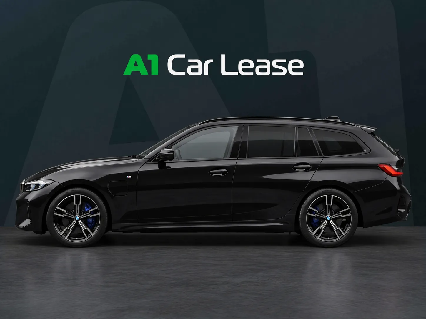 BMW 3 Serie Touring 330e M Sport Edition — linker zijaanzicht
