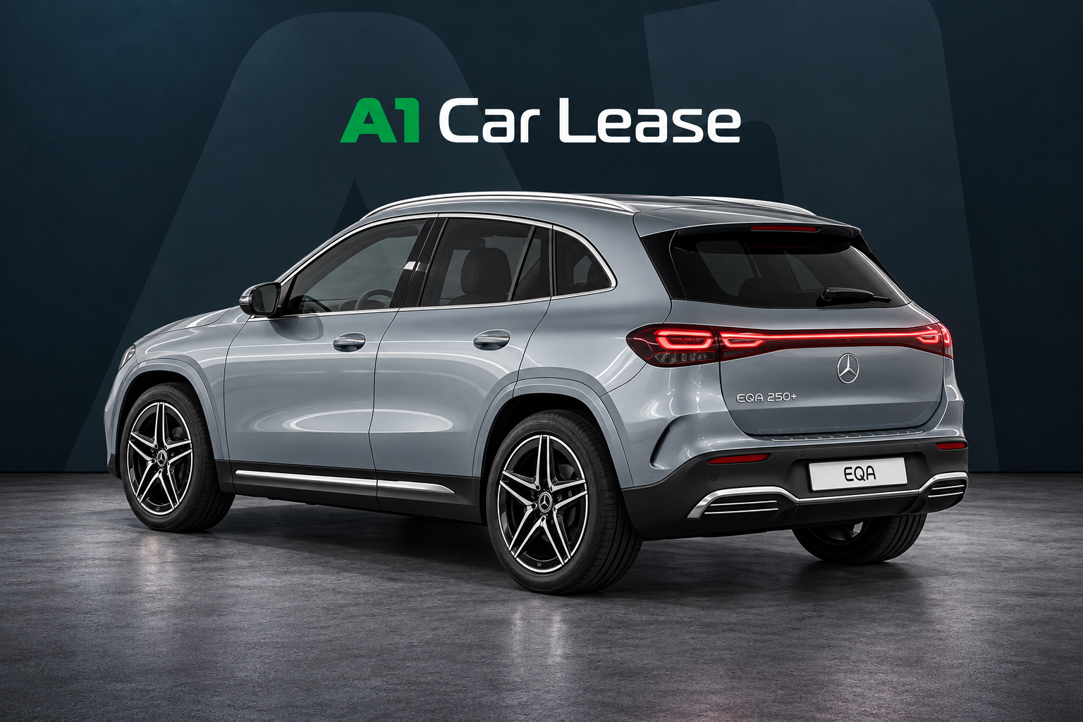Mercedes-Benz EQA 250+ Berggrijs – linksachter, AI-catalogusbeeld