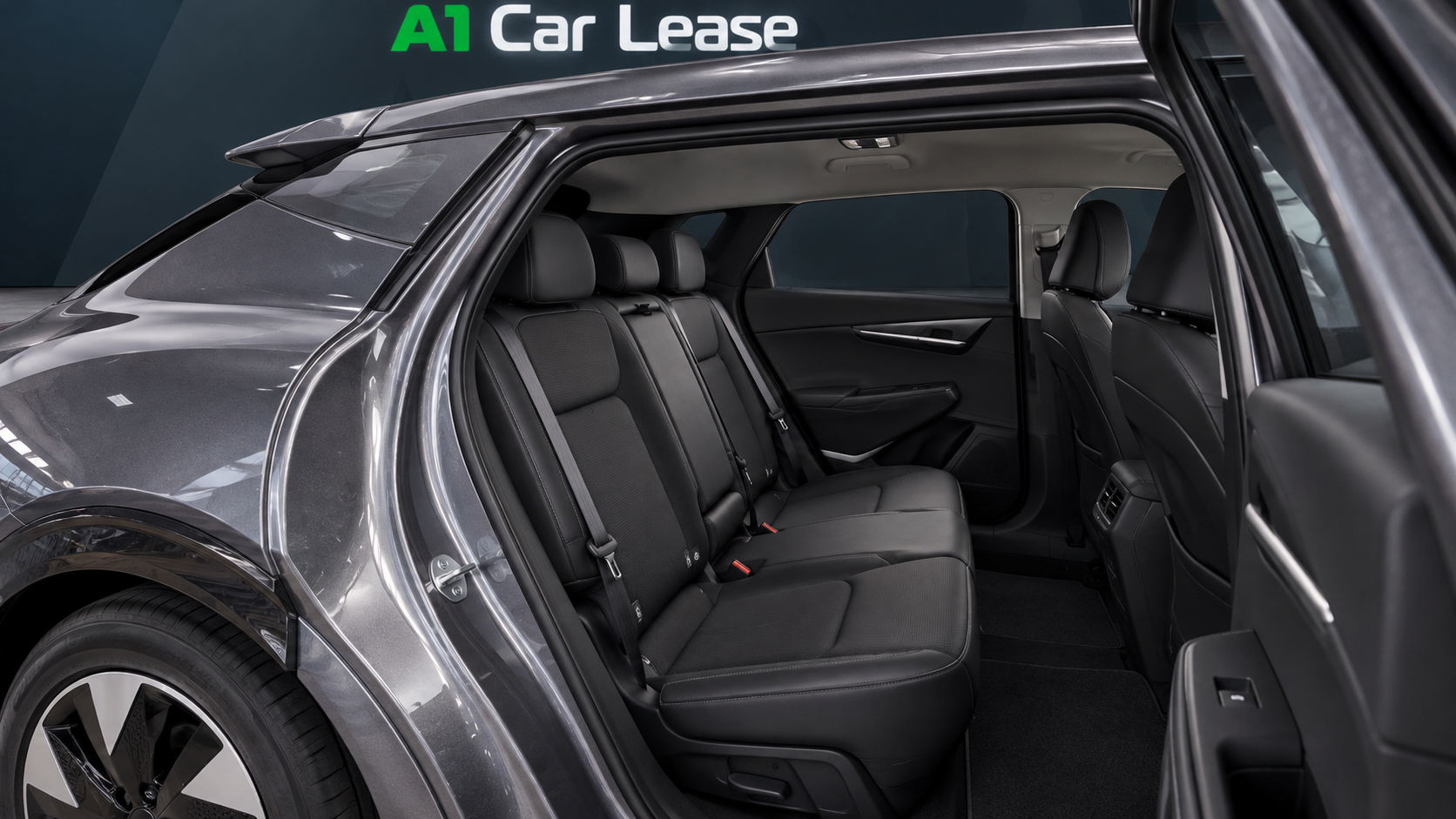 Kia EV6 Plus Interstellar Grey – achterbank, AI-catalogusbeeld