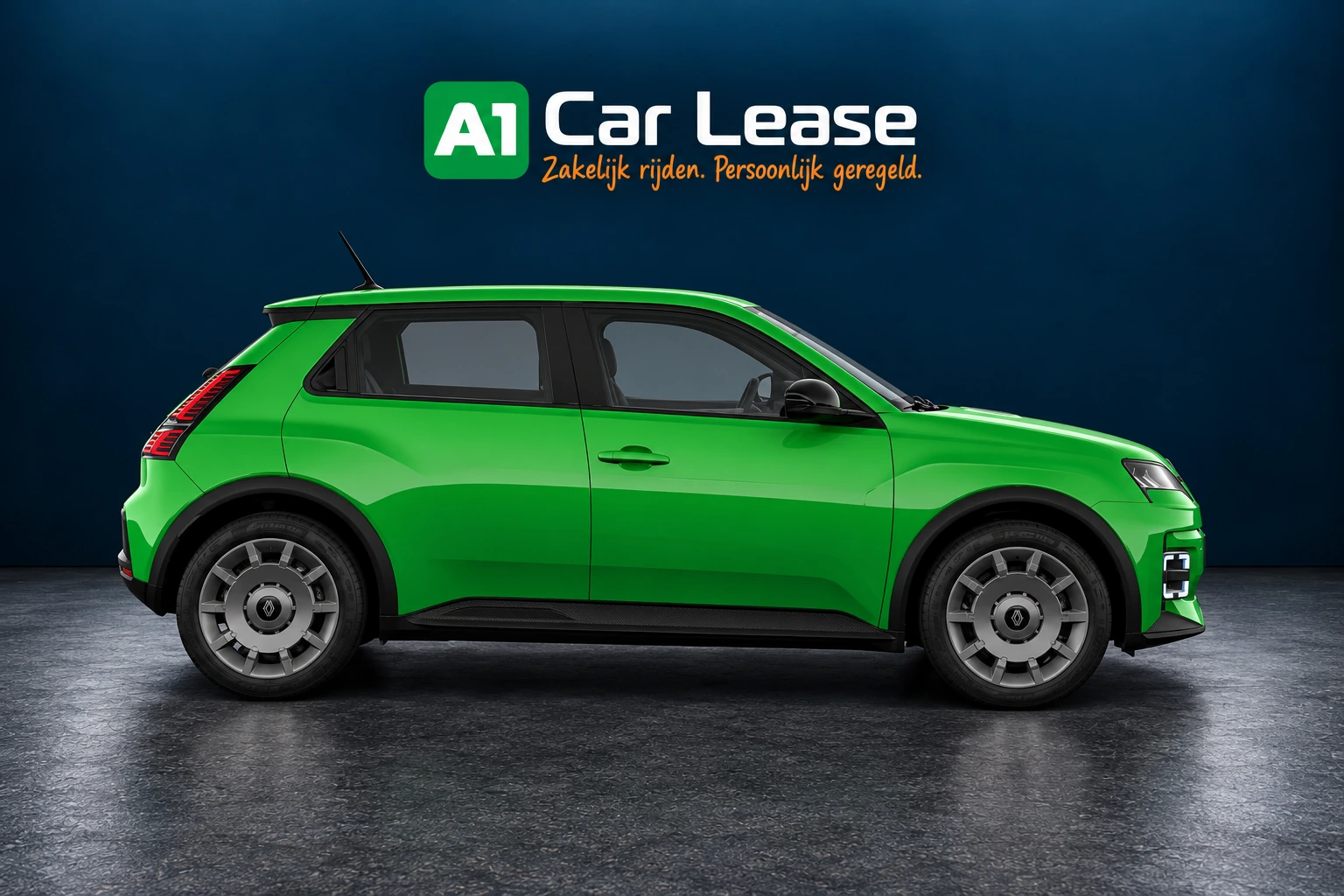 Renault 5 evolution 120 pk in Vert pop!, linksvoor – digitale studio-impressie