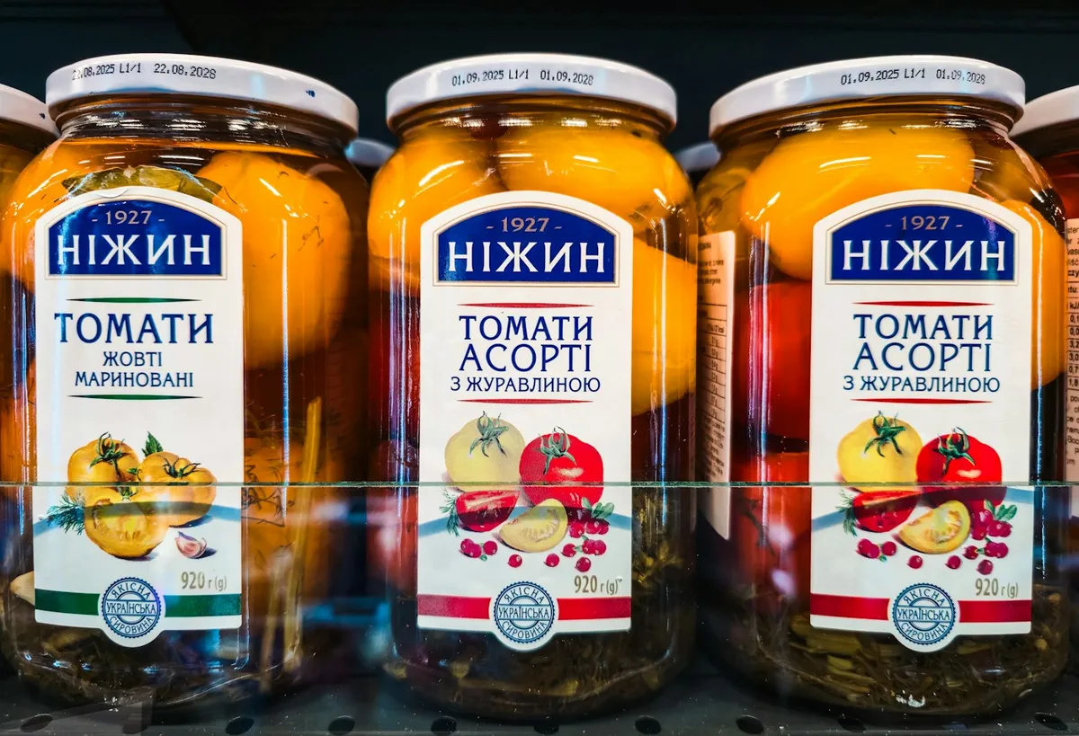 Three jars, one variable