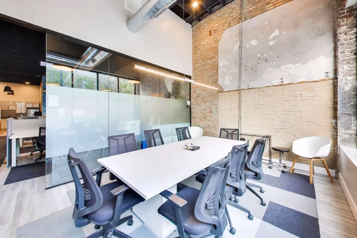 An example of a meeting room space.