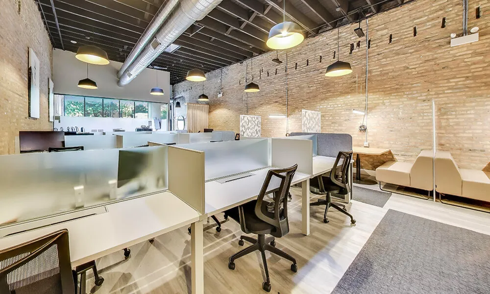 On-demand coworking space in Chicago for collaborative space and virtual offices at a prime location to meet clients.
