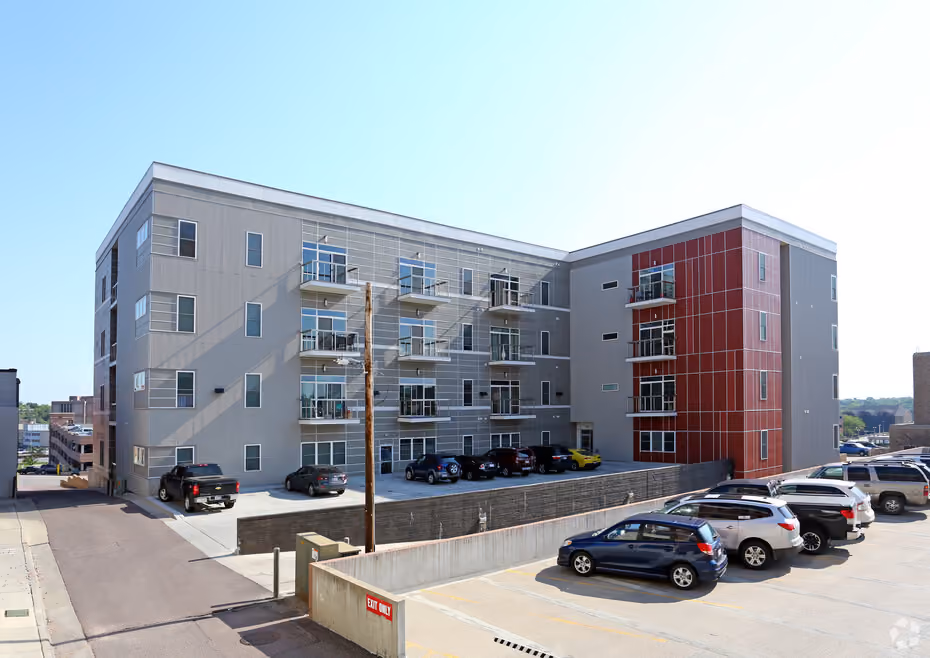 Dakota Lofts exterior in Sioux Falls, South Dakota