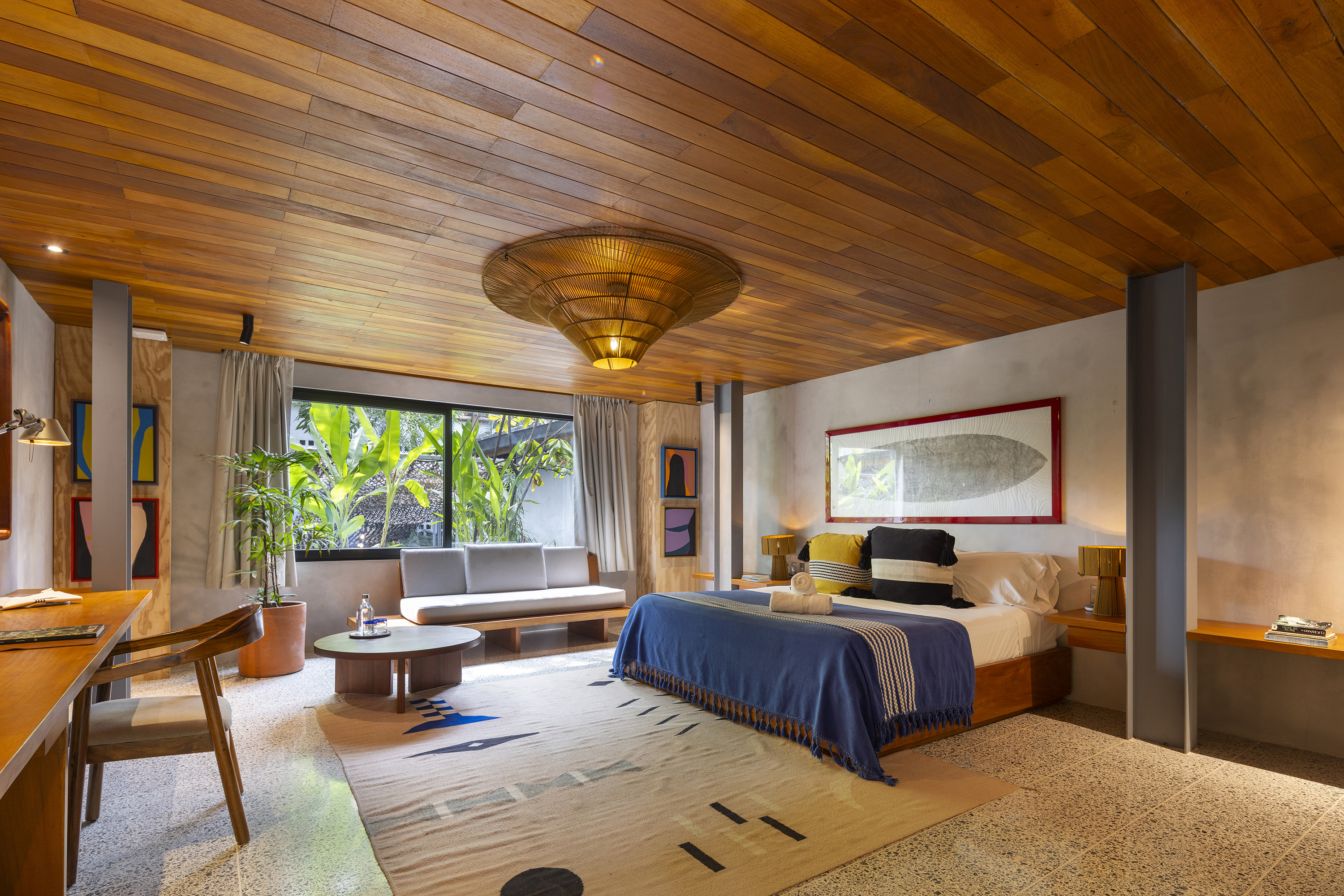 Room gallery image