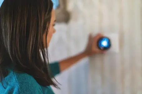 The difference between a heat pump & an air conditioner