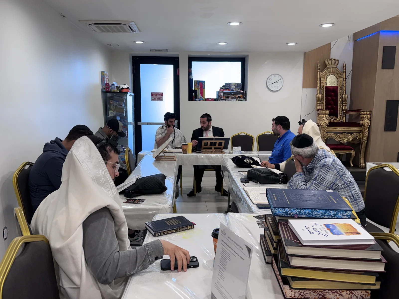 Small group Torah learning at Shuvah Israel
