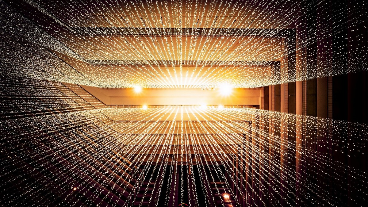 relections of thousands of lights