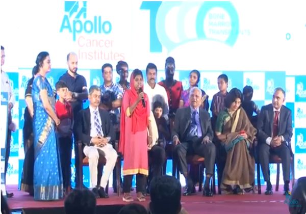 Tansila from Bangladesh, a bone marrow transplant survivor, speaking with doctors and fellow patients at Apollo’s 1,500 BMTs event.