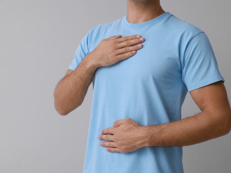 Si respiras con el pecho, tu cuerpo cree que está en peligro constante