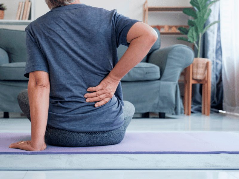 Yoga Vinyasa y Ciática: alivio natural para el dolor de espalda