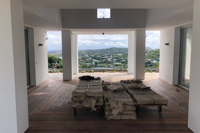 Villa DMJ — le salon pendant le chantier