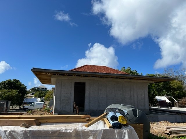 Hôtel LR — un pavillon hors d’eau