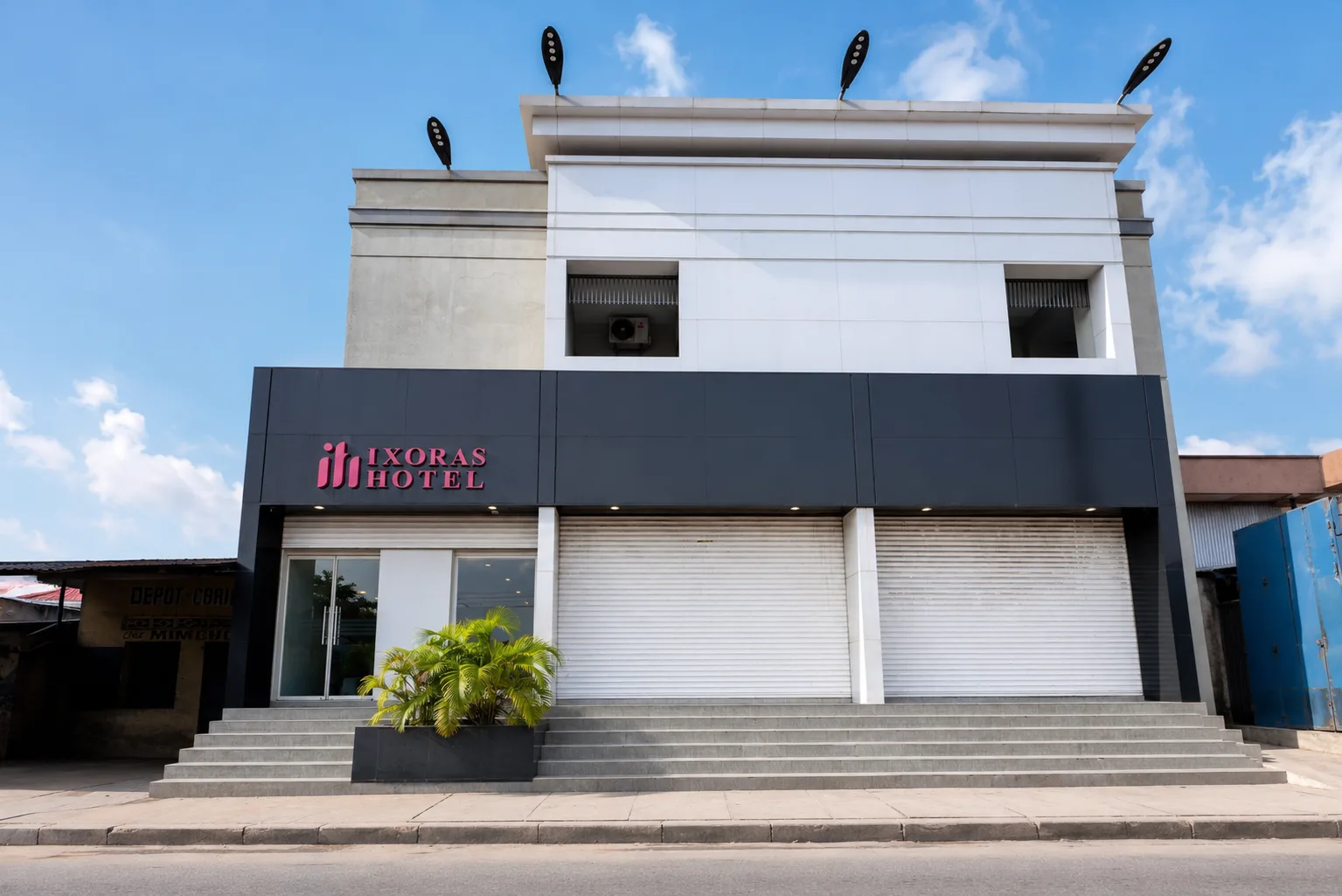 IXORAS hotel property photo