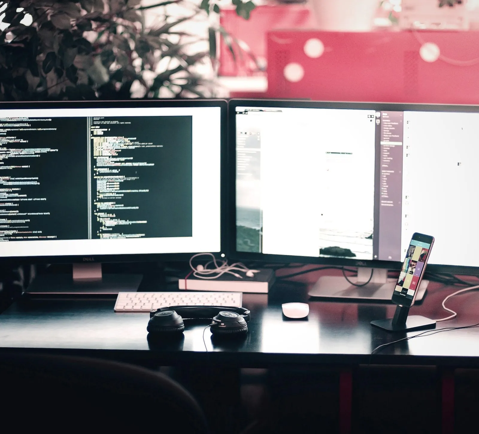 SFRA and Composable Storefront versions of a product page compared