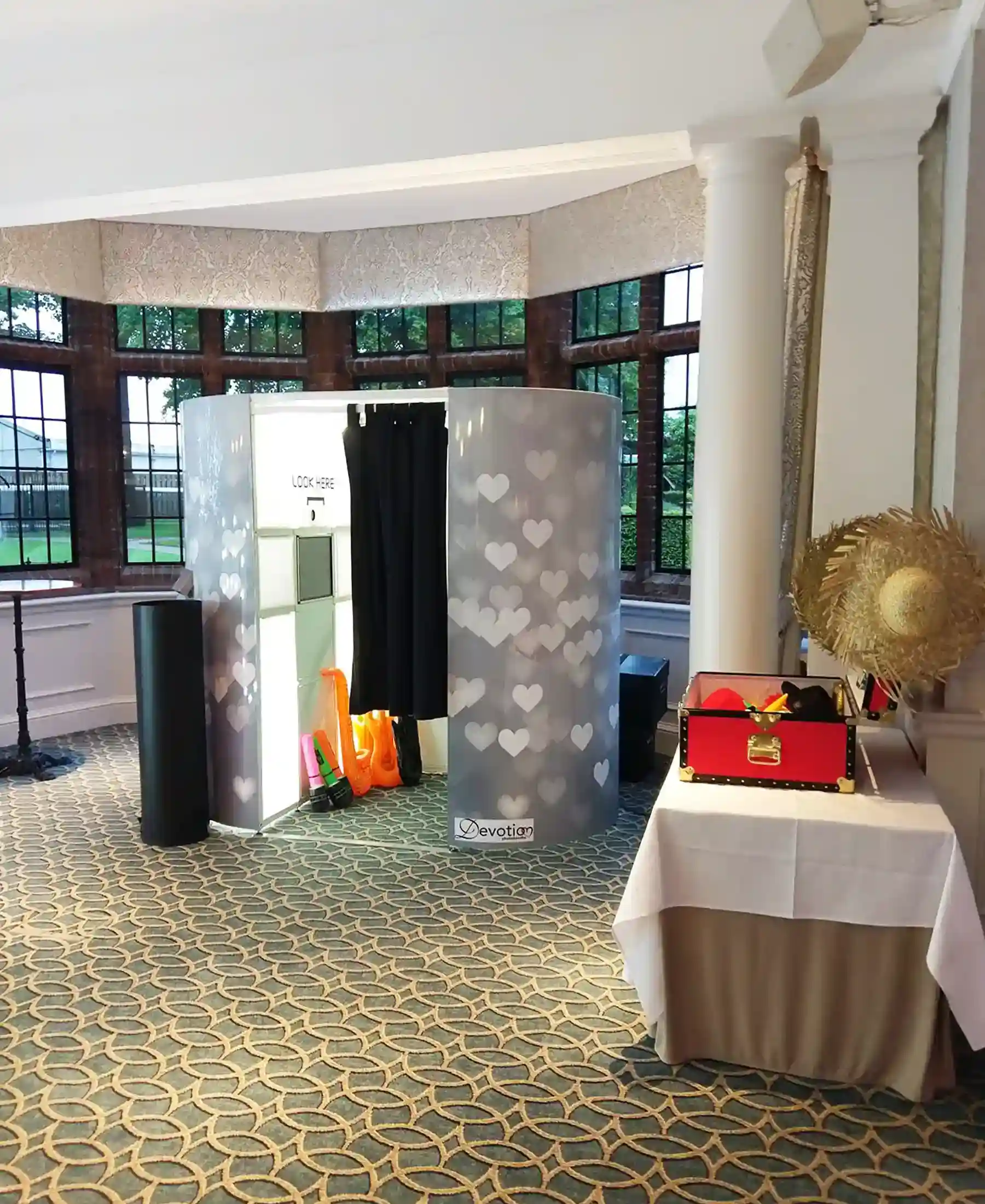 Wedding Photobooth Professionals