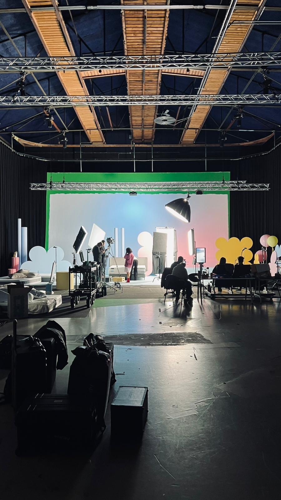 Cloudpillo BTS — overzicht van de studioset