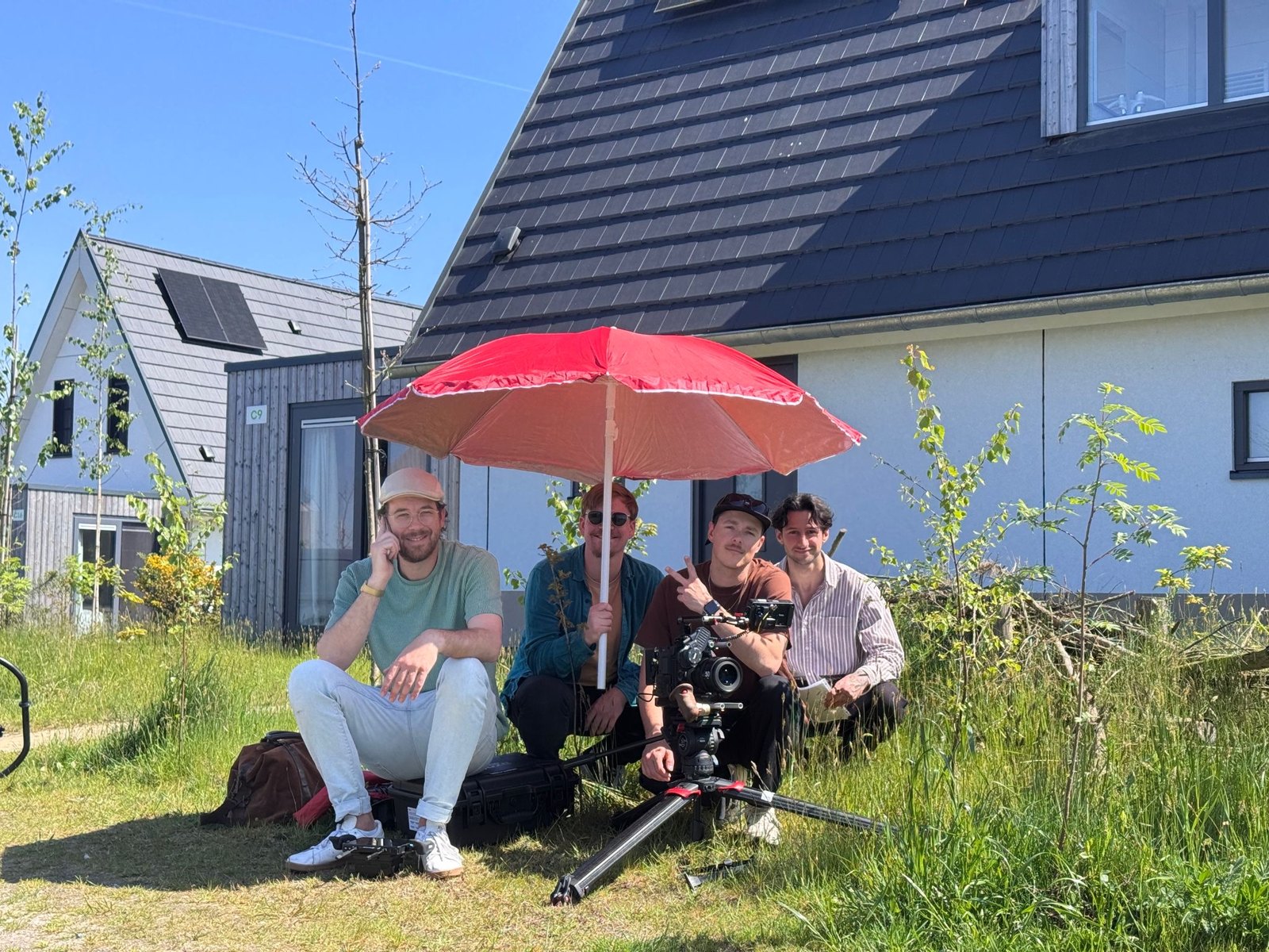 Toyota BTS — filmcrew en camera tijdens de opnames op locatie