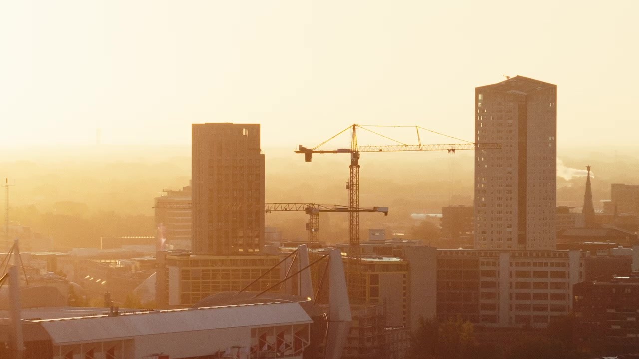De stad in het eerste licht