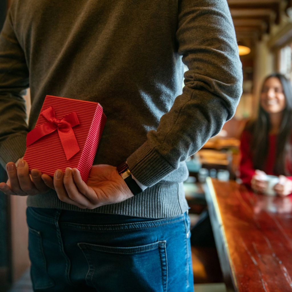 Love on a Budget! Valentine's Day Discounts + Gifts Under $50