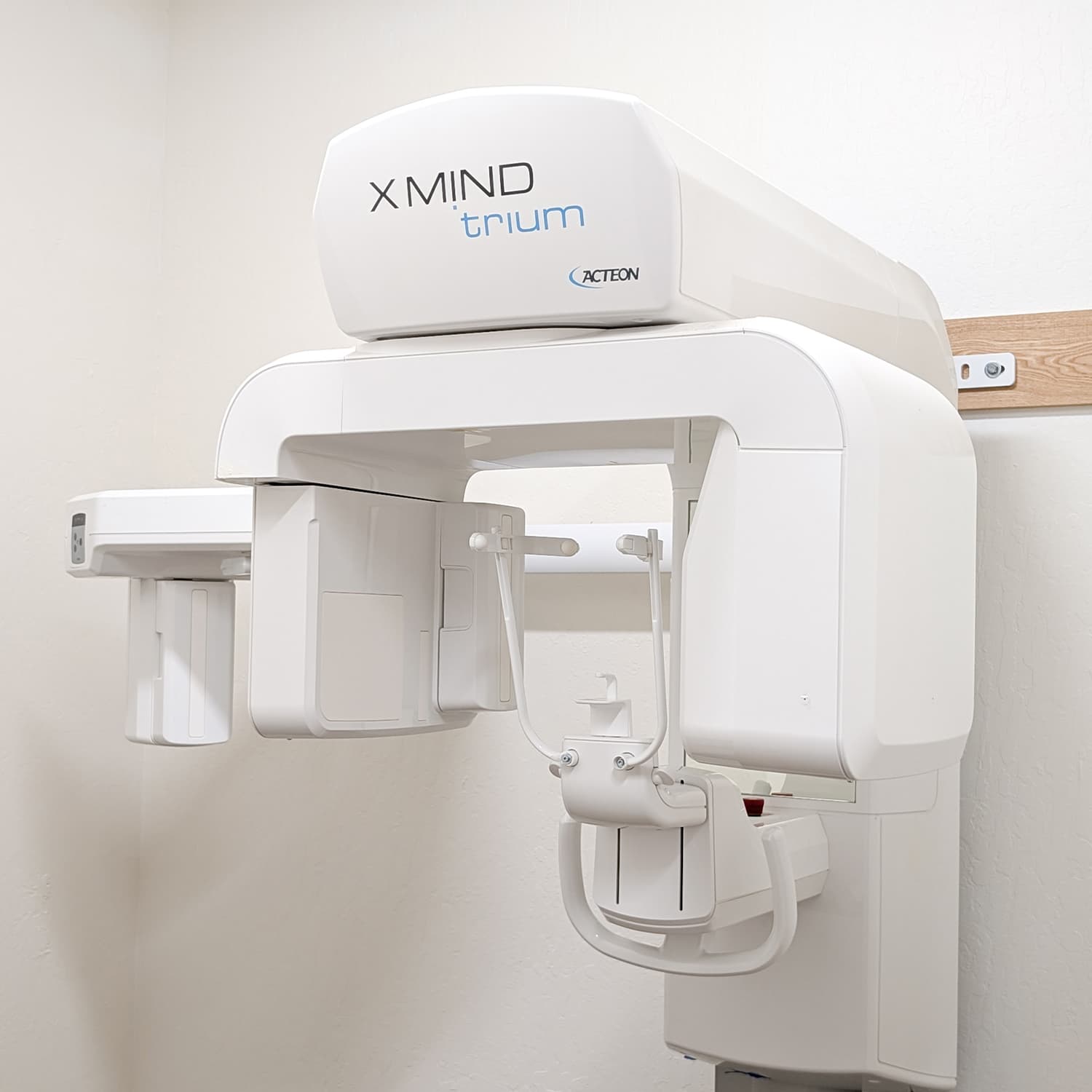 3D cone beam CT scanner for dental implant planning at Genuine Care Dental in Saratoga