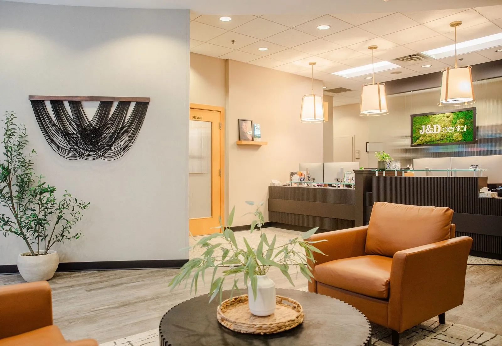J & D Dental waiting room and reception
