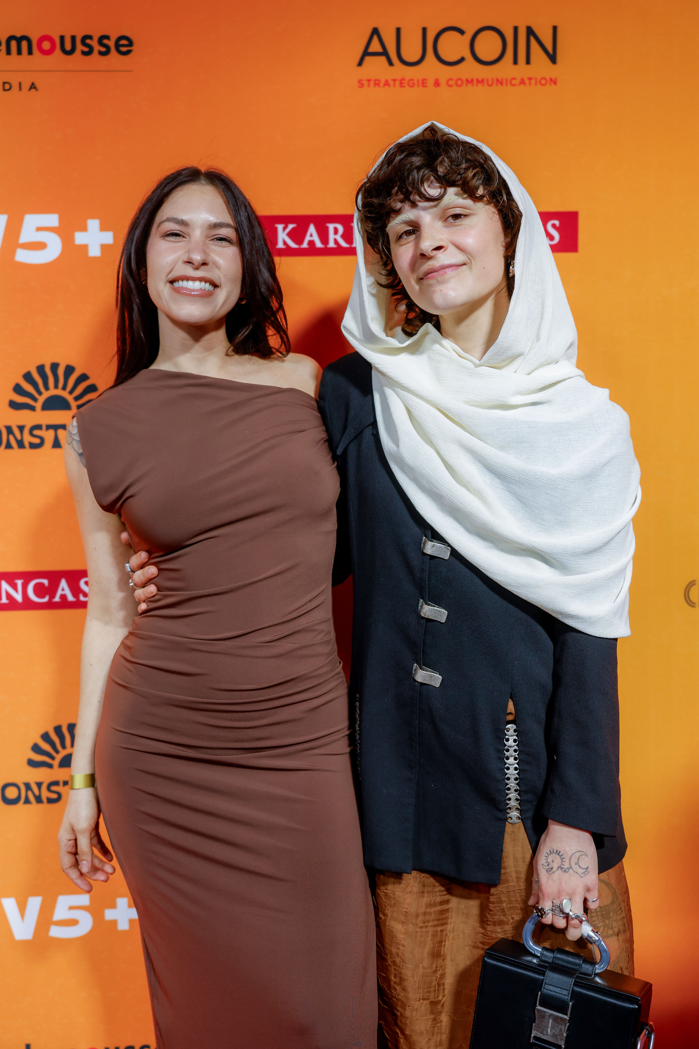 Deux créatrices sur le tapis rouge au Gala InfluenceCréation 2026