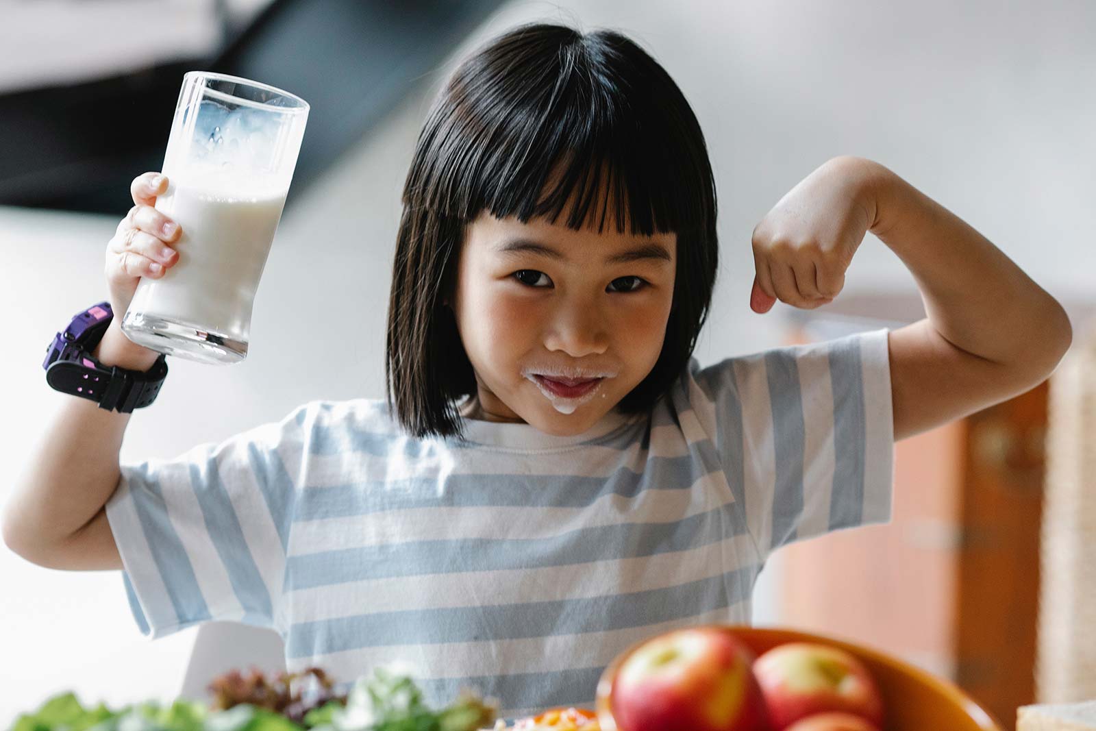 6 Ways to Get Your Calcium for Strong and Healthy Teeth