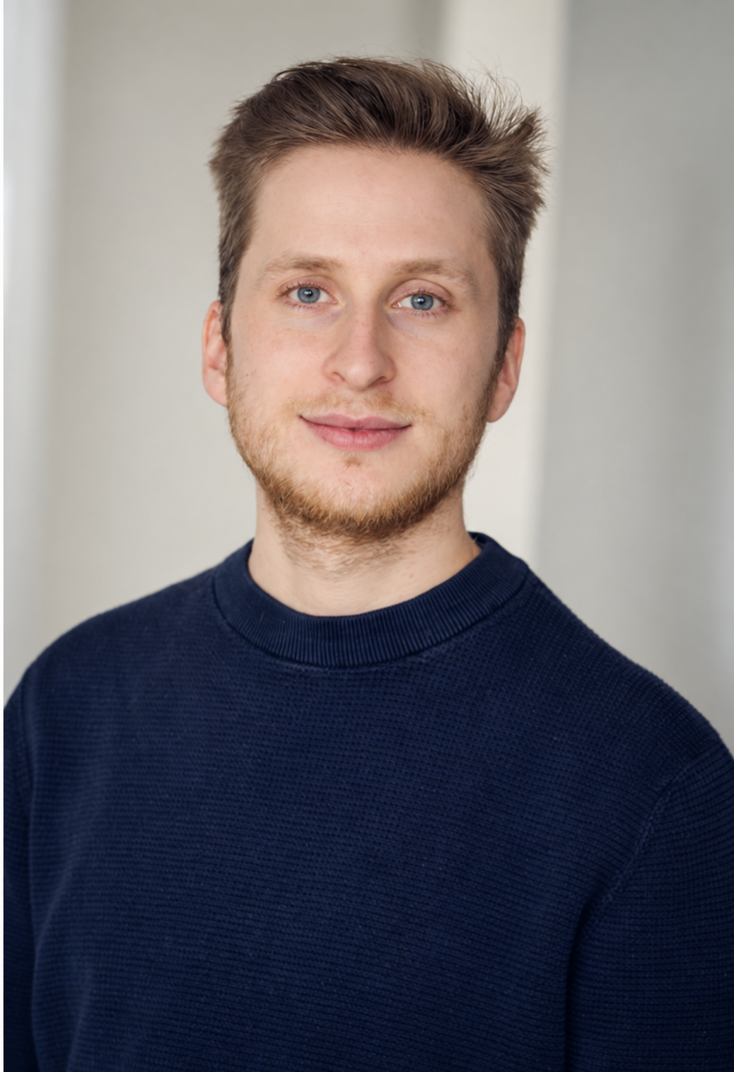 Portrait von Fabian Marc Fischer, Psychotherapeut in Fachausbildung unter Lehrsupervision