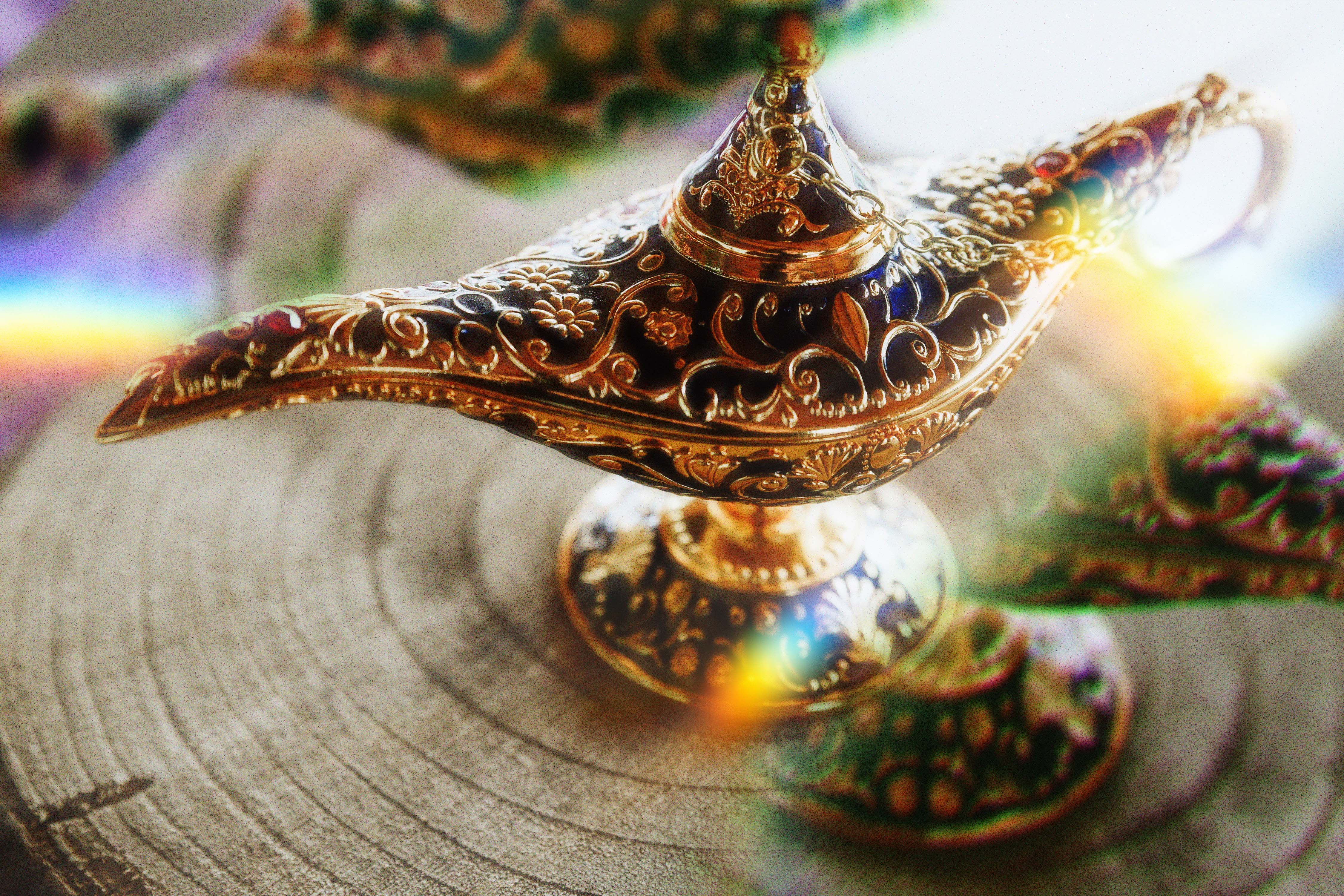 Ornate dark and gold oil lamp
