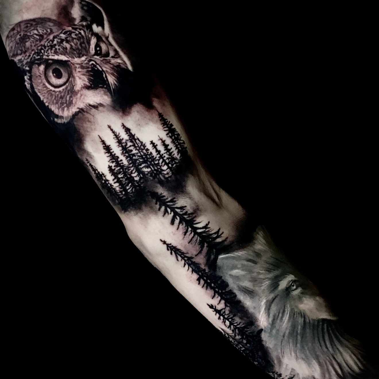 Owl & Wolf Forest Sleeve