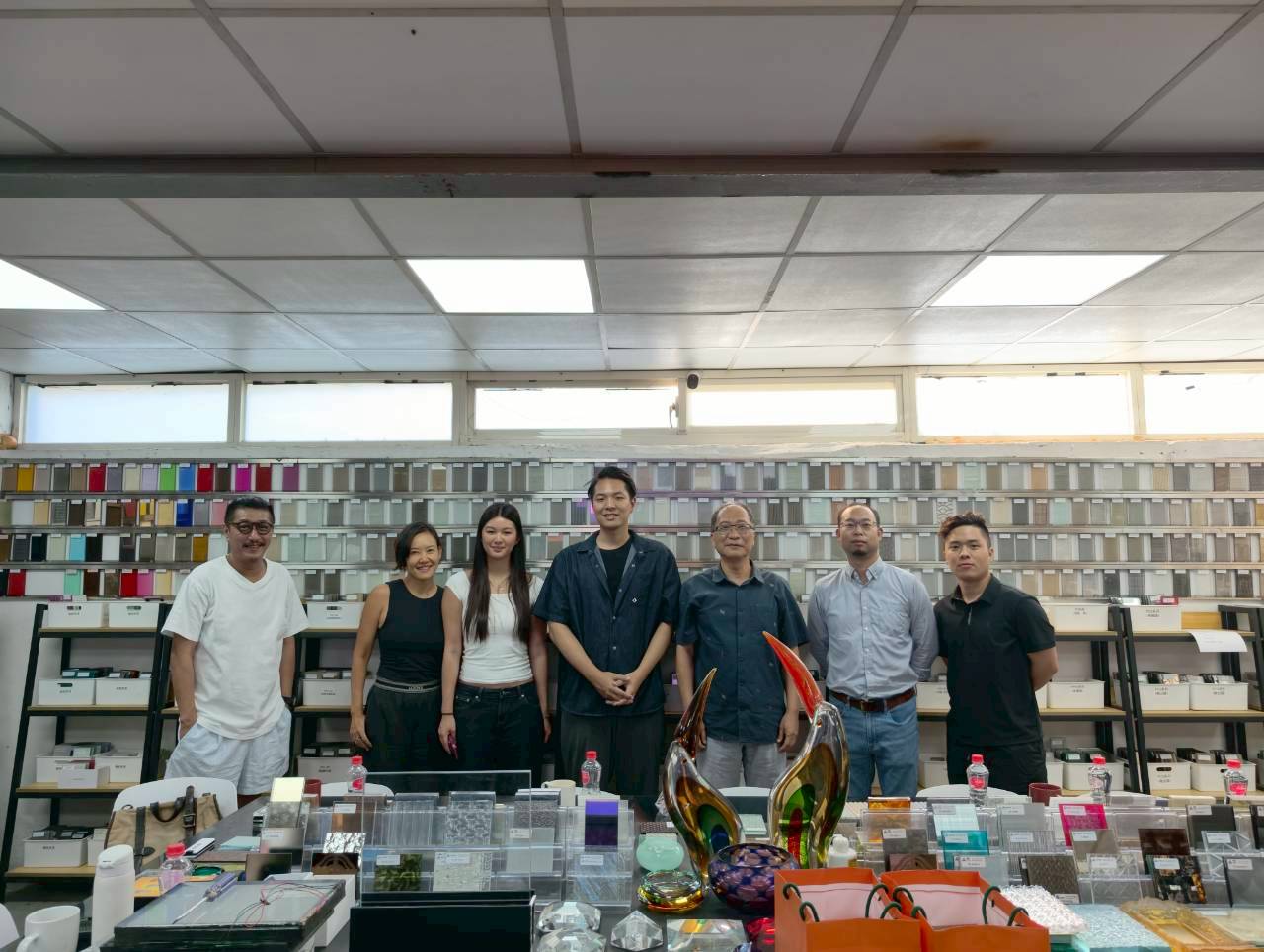 登琪爾集團與安格士科技交流合影